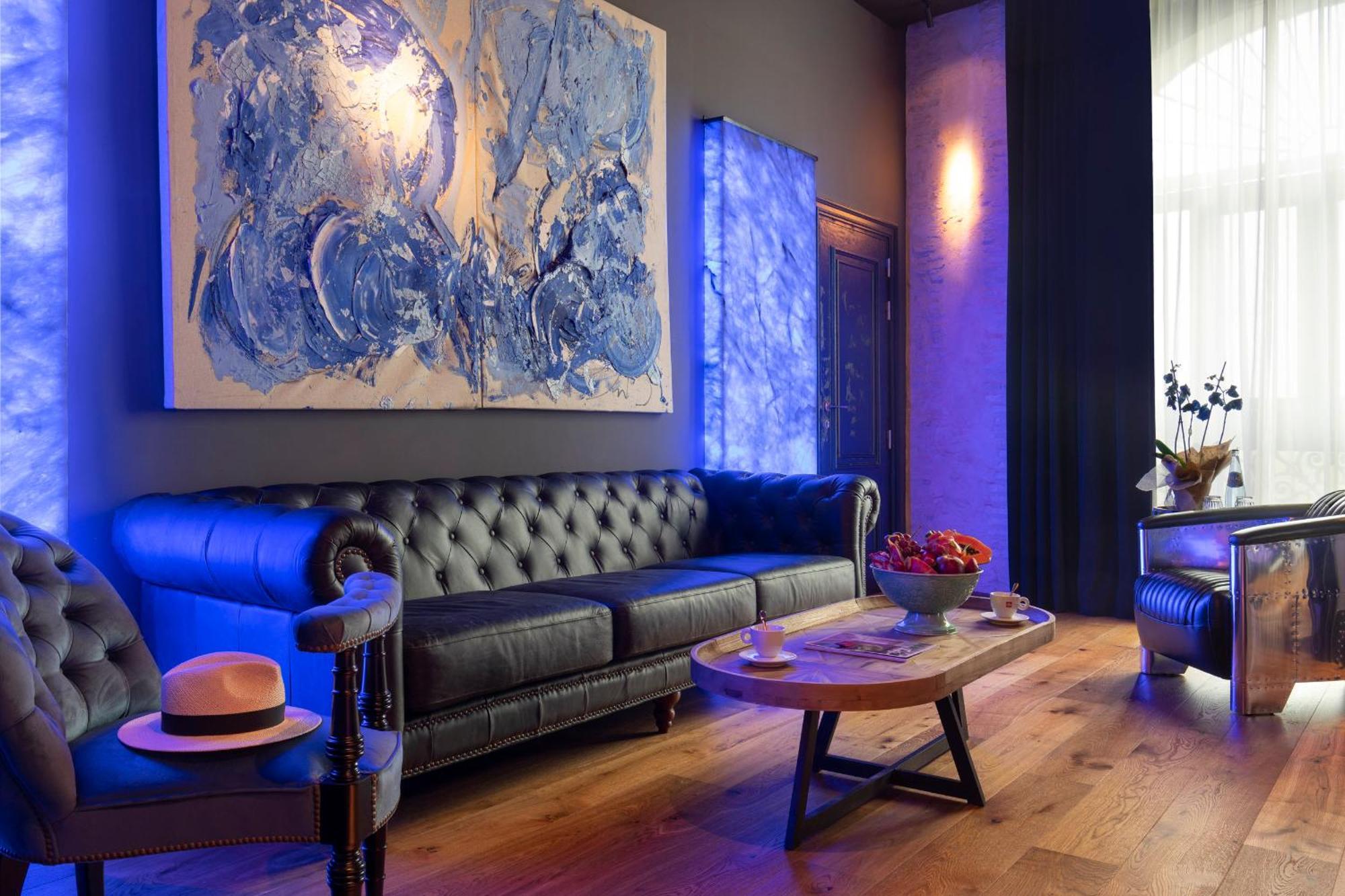 Hotel Lobby セビリア エクステリア 写真