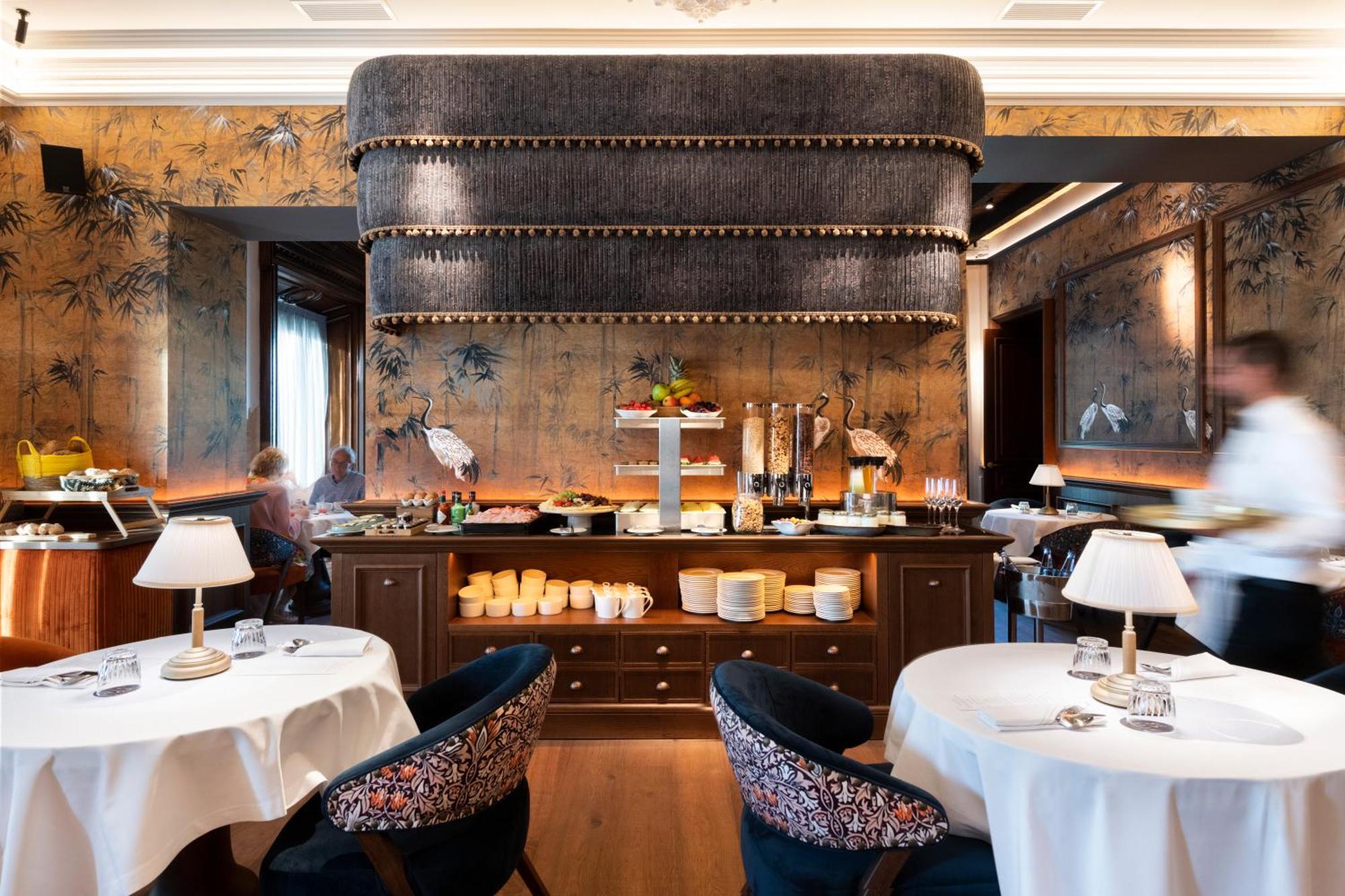 Hotel Lobby セビリア エクステリア 写真 The restaurant in 2019